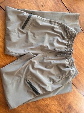 Unipro Trek pants size M